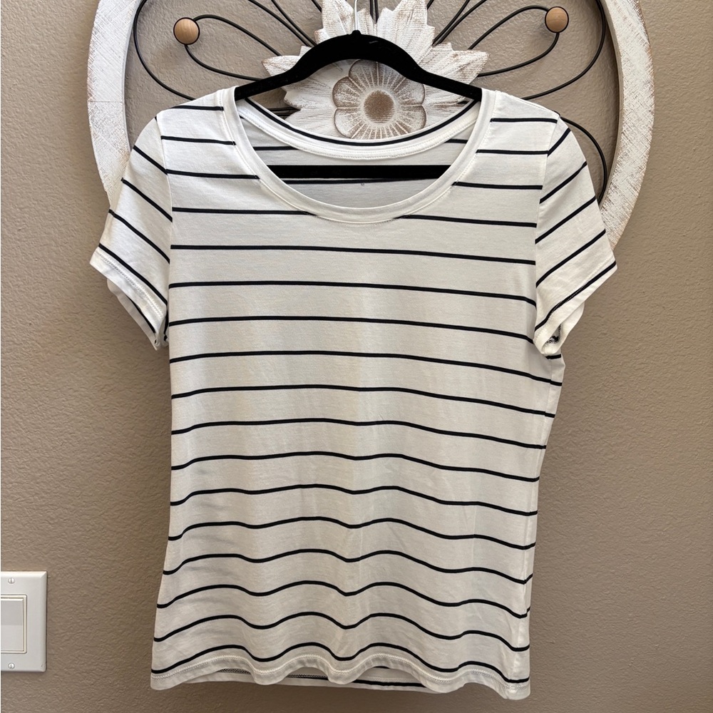 Quince Cotton Modal White & Black Striped & Rust Short-Sleeve Scoop-neck Tees - Picture 2 of 8